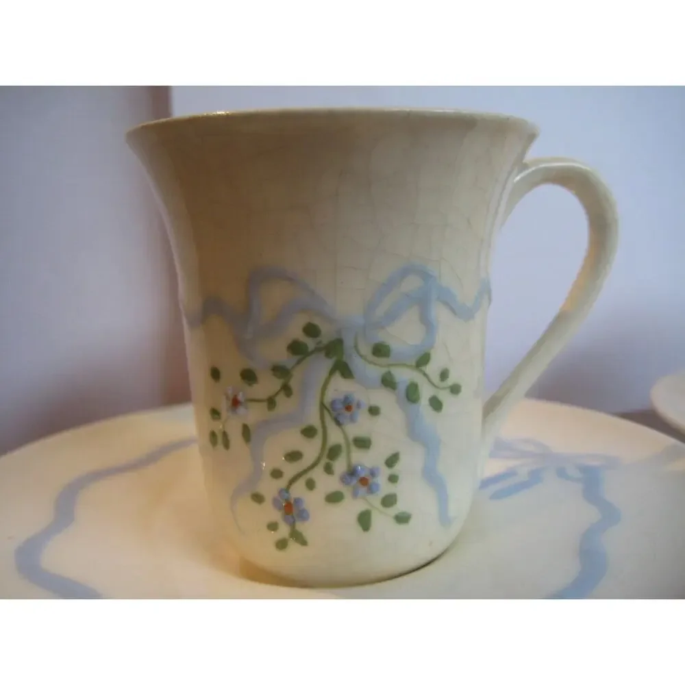 Cera Hollywood Porcelain Vintage Cups & Saucers Sets - 2 Cups & 4 Saucers